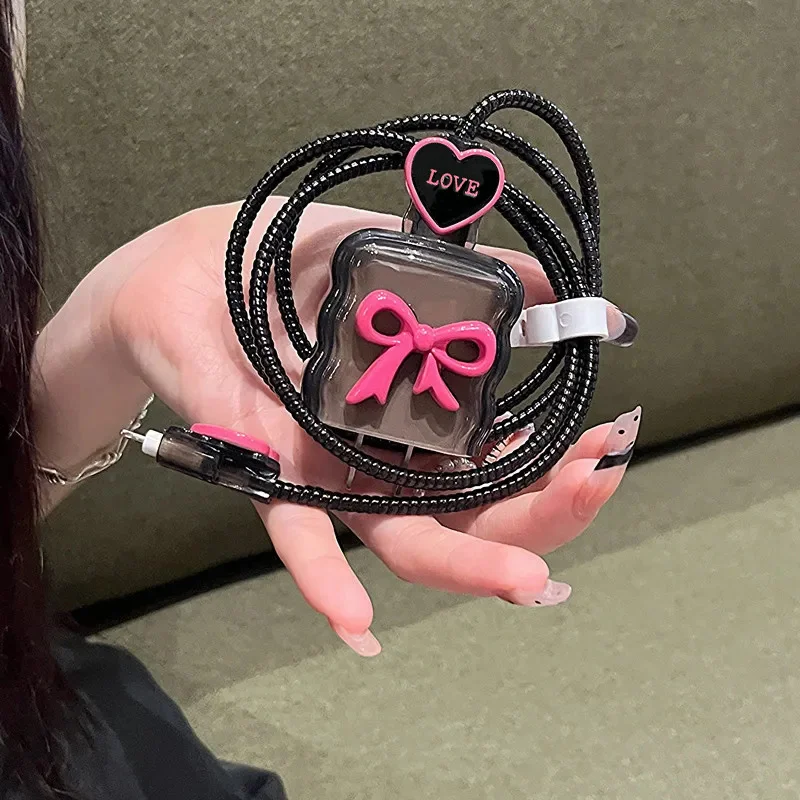 Funda de cargador con lazo rojo rosa 3D para IPhone, cubierta de protección de carga negra transparente, bonita, Corea, 11, 12, 13, 14, 18, 20W - imagen 3