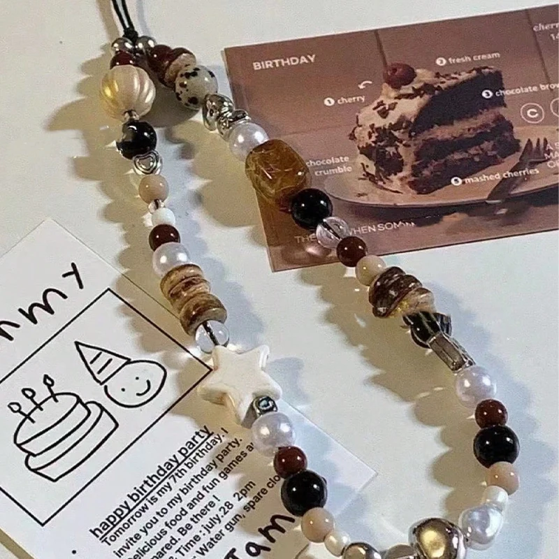 Cadena de teléfono con cuentas de gato y leopardo marrón Retro, cordón de muñeca corto elegante, decoración, cadena de cuentas, accesorio colgante para cámara para mujer