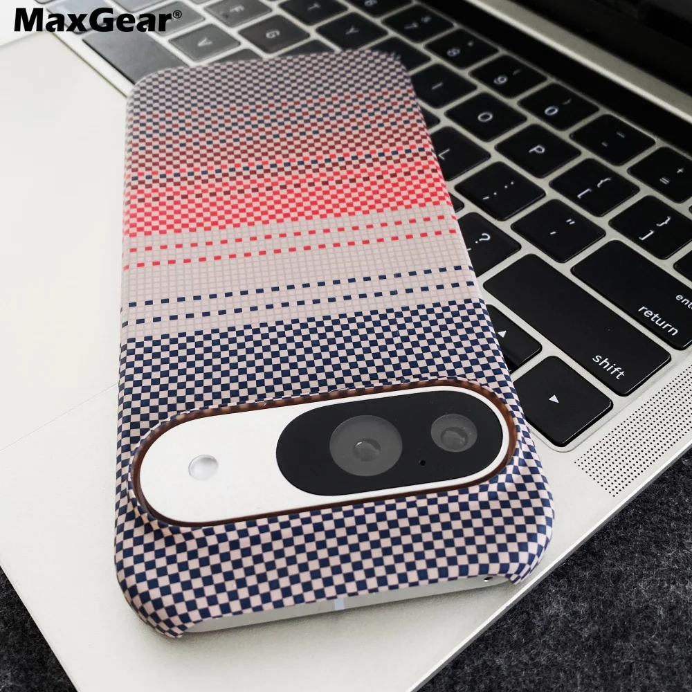 Funda magnética de fibra de carbono sin marco para Google Pixel 9 Pro XL 9A Pixel8 Pixel7 Pro para cubierta de plástico de carga inalámbrica Magsafe - imagen 2