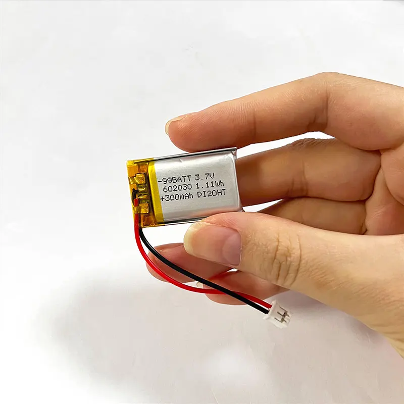 1-10 baterías de 300 mAh y 3,7 V. 602030   Baterías de polímero de litio para estuche de carga de oreja Bluetooth pulsera inteligente cerradura de puerta luz Led - imagen 5