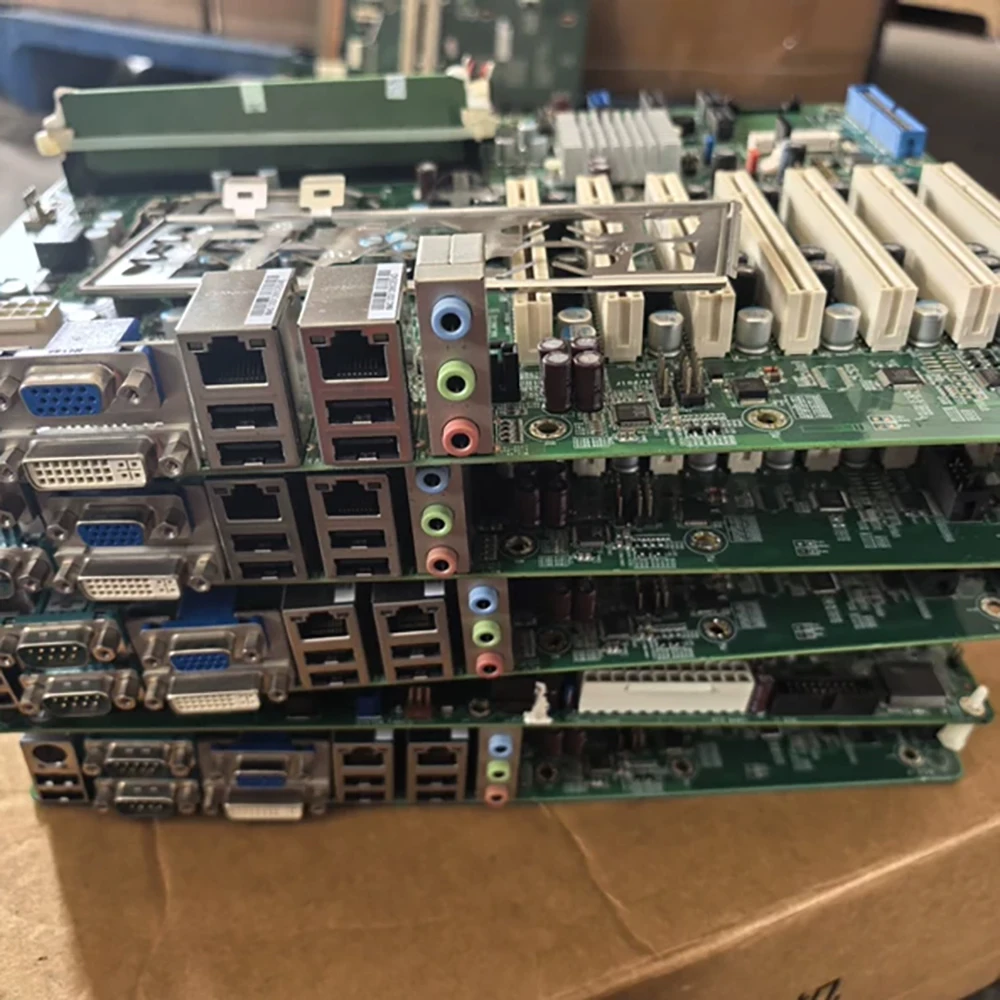 La placa base industrial LGA1155 admite CPU de 2/3 generación SYM76990VGGA-SP - imagen 2