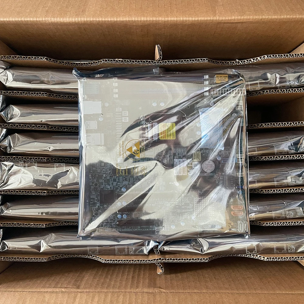 Placa base de servidor LGA1200 M-ATX 128GB DDR4-3200MHz C256 8XSATA3 X12STH-F