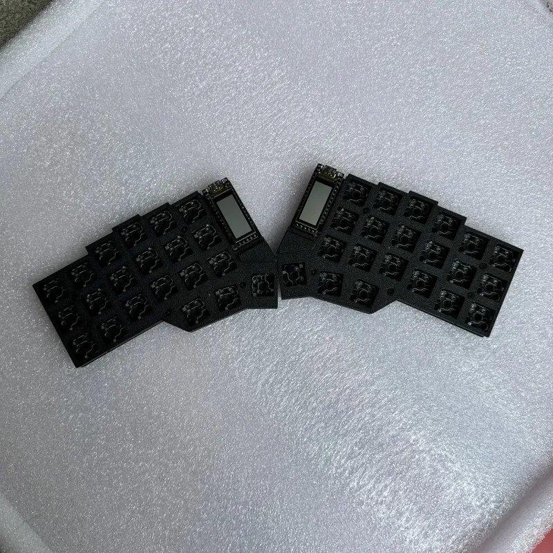 Corne Mini 3X6 Teclado mecánico dividido personalizado Zmk Bluetooth pantalla de vista agradable interruptor MX inalámbrico teclado dividido ergonómico - imagen 3