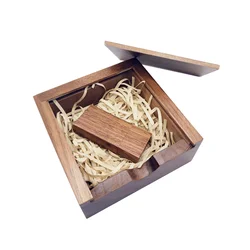 Memoria USB 3.0 Nogal Personalizada con Estuche Madera