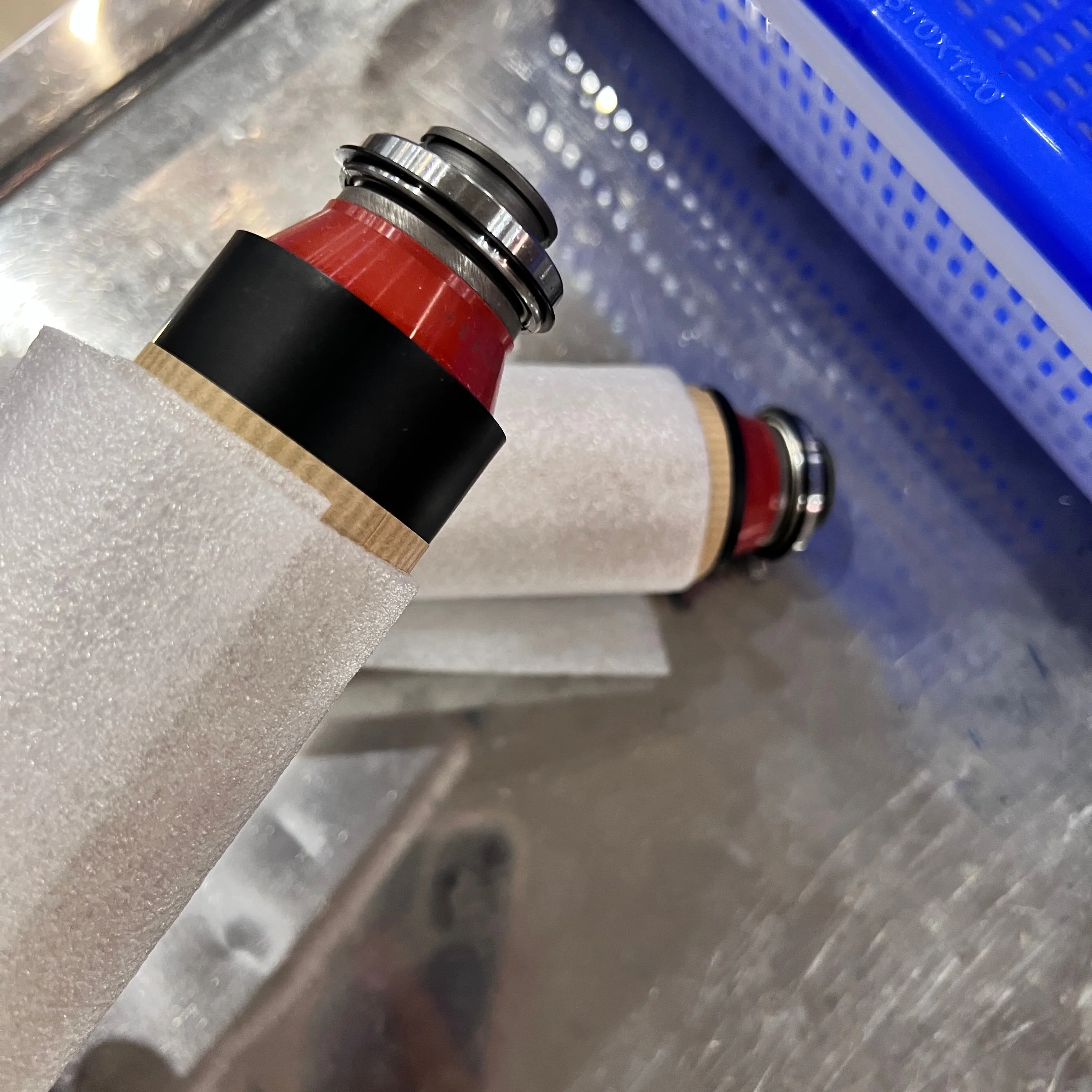 1pcs. Original quality V180 Lower Fuser Roller for Xerox Versant 180 80 2100 3100 V80 V2100 V3100 Pressure roller 059K81320