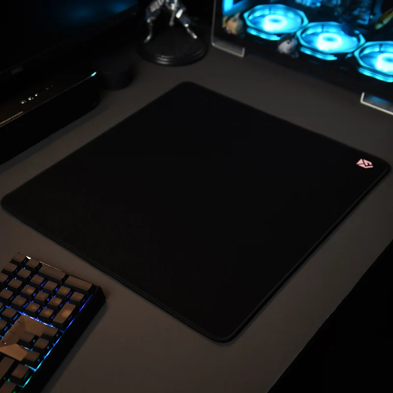Alfombrilla de ratón para juegos deportivos, diseño inusual, GDC, 4mm de grosor, lockrand neto, superficie rugosa, posicionamiento preciso, velocidad controlable, lavable - imagen 2