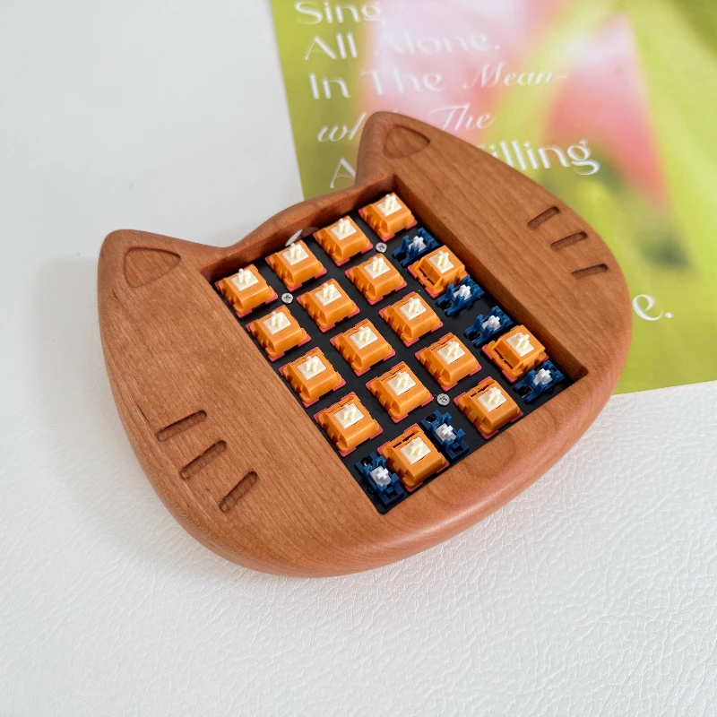 Kit de teclado mecánico de gato bonito, inalámbrico por Bluetooth, madera de cerezo, modo Dual, intercambio en caliente, 17 teclas, Kit de teclado para juegos personalizado, regalo - imagen 2