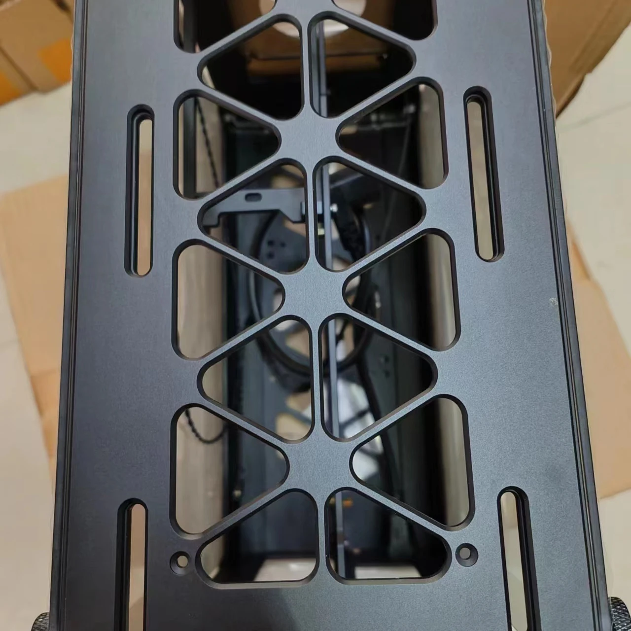 ACC X11 ITX A4 MINI caja de computadora para jugadores, soporte de refrigeración líquida personalizada, gabinete pequeño, pantalla de soporte, negro, 23*157*262MM - imagen 5