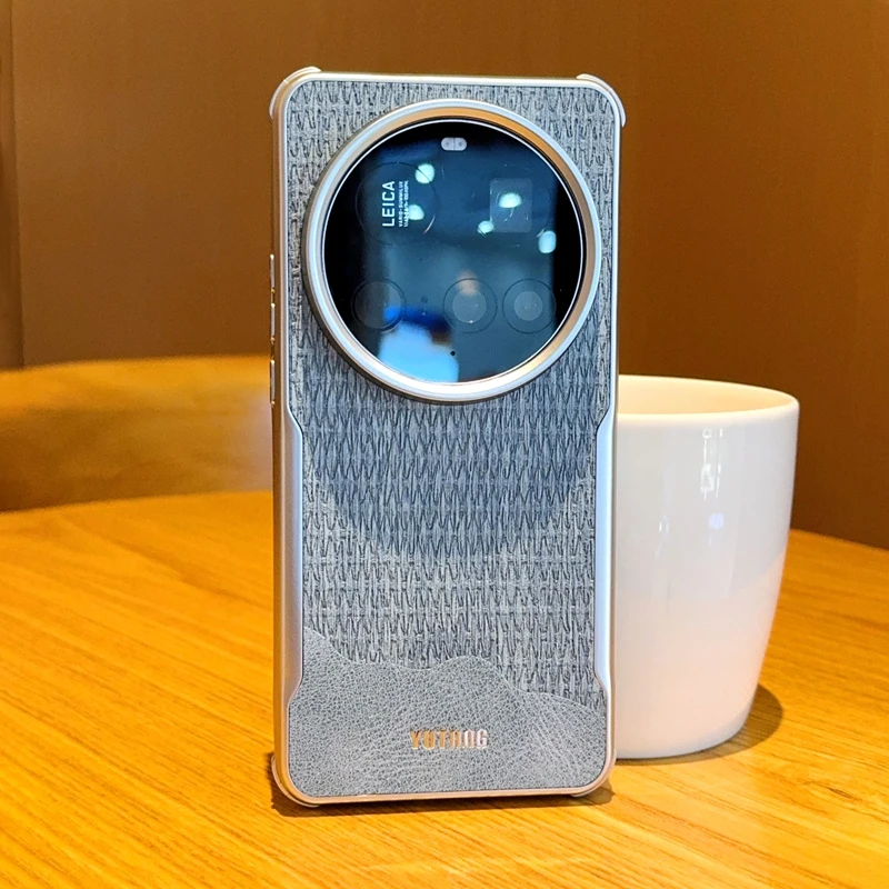 Para Xiaomi Mi 15 Ultra funda dura de PU magnética de carga inalámbrica funda protectora trasera para Xiaomi Mi 15 Pro 14 Ultra Shell - imagen 2