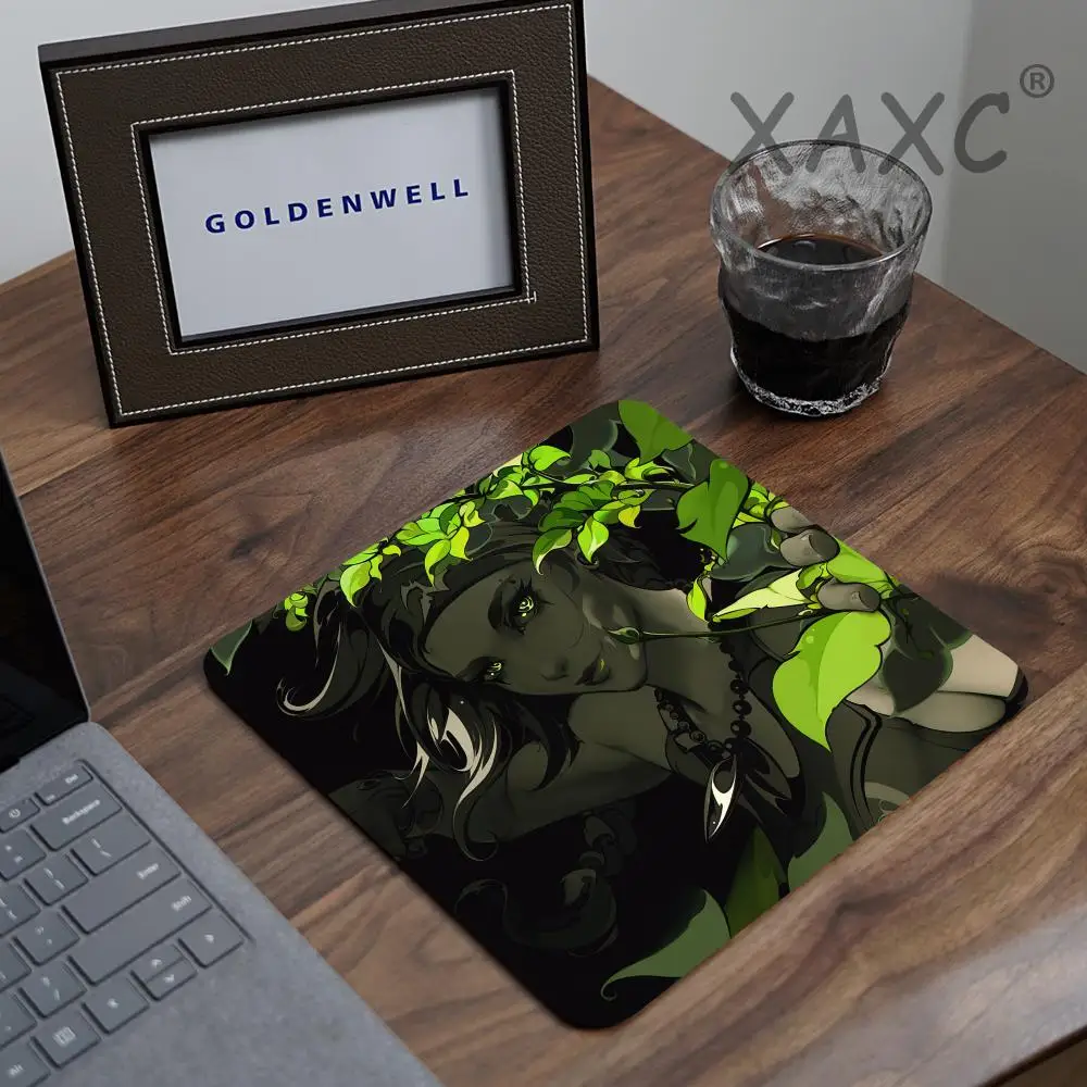 Alfombrilla de ratón con estampado HD de personajes del juego Valorants, ordenador XS, tamaño pequeño, borde de bloqueo, alfombrilla de mesa antideslizante, 40x45cm, teclado, alfombra para PC - imagen 4