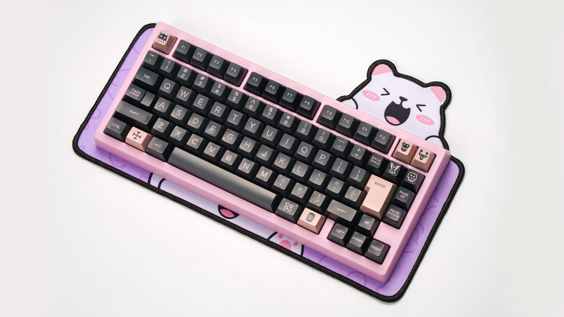 Alfombrilla de ratón de oso de Anime Kawaii, alfombrilla de escritorio de dibujos animados, teclado para juegos, alfombrilla de ratón, alfombrilla de escritorio grande, Color aleatorio - imagen 3