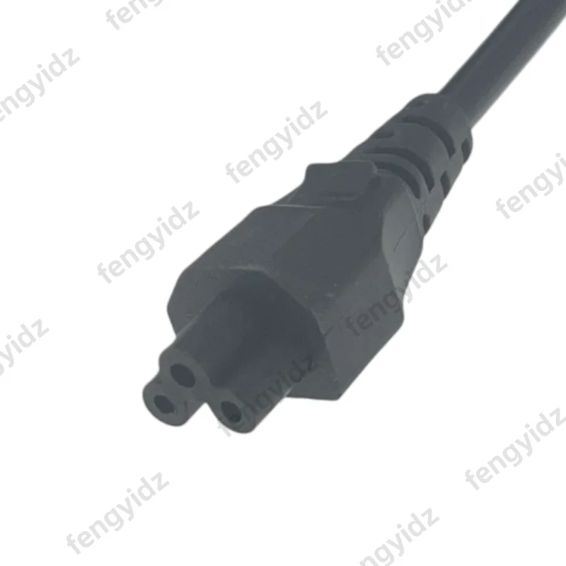 Adaptador de corriente universal IEC 320 C14 a C5 Adaptador Convertidor C5 a C14 Cable de alimentación de CA Conector IEC320 C14 de 3 pines - imagen 4