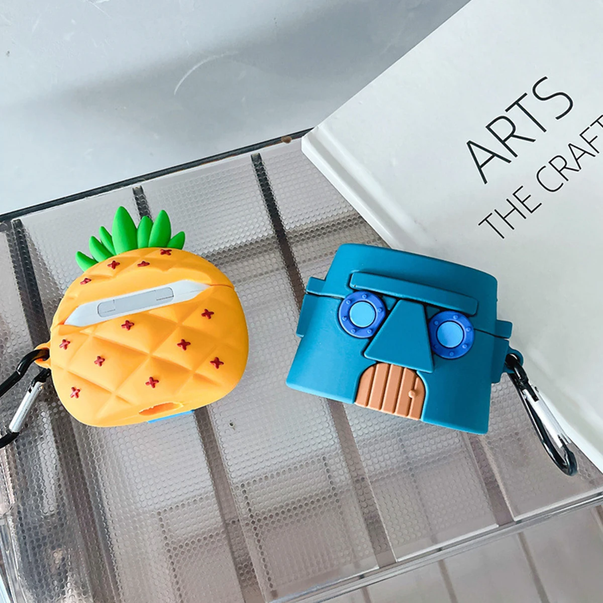 Funda de silicona de dibujos animados para hombre de madera de piña para Apple Airpods 3 2 1 Pro con llavero, caja de cubierta suave de carga inalámbrica - imagen 5