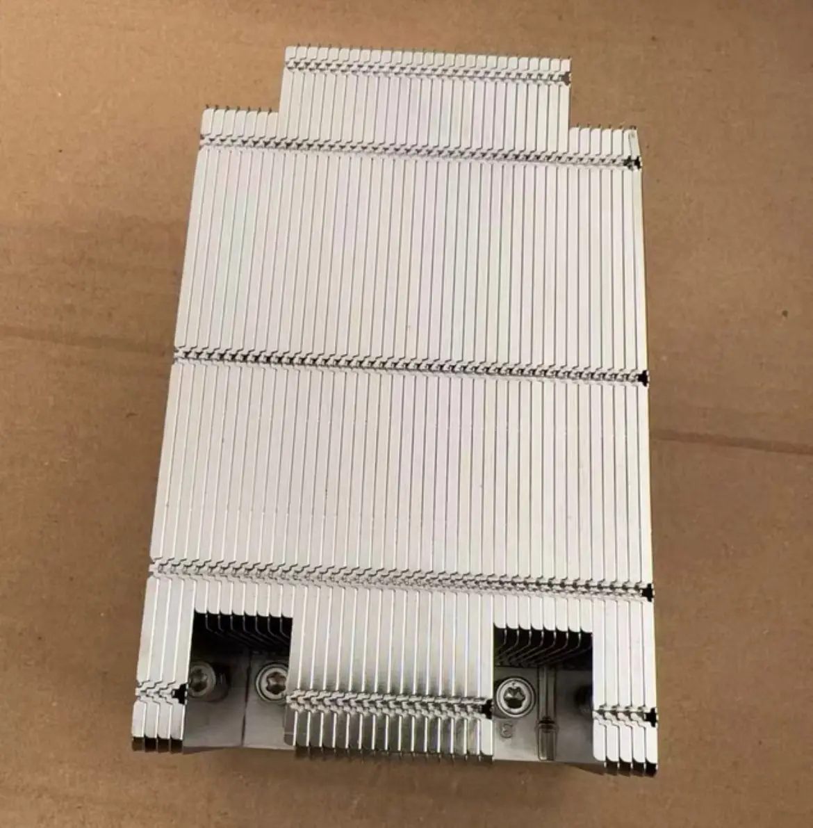 Nuevo 1FHKC 01FHKC para disipador de calor de alto rendimiento Dell PowerEdge R7525 - imagen 2