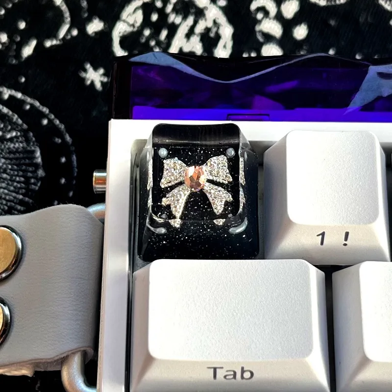 Juego de teclas con tema de mariposa rosa, perfil OEMR4 de fundición de resina, teclas originales hechas a mano personalizadas para teclado mecánico, regalo DIY - imagen 2
