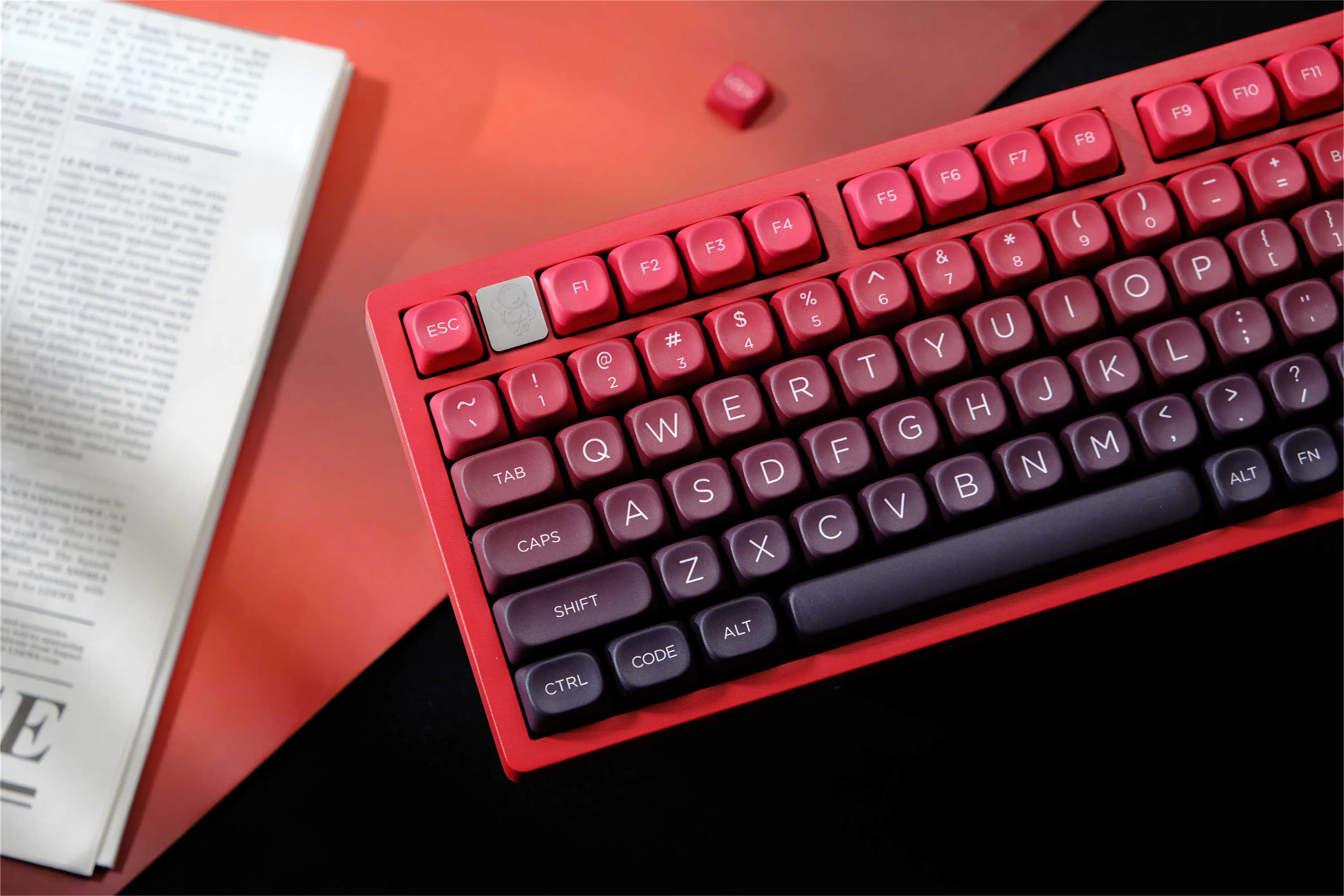 Teclas con gradiente rojo, 126 teclas, teclas PBT, perfil MOA XOA, DYE-SUB para interruptor MX, teclado mecánico, diseño ISO ANSI - imagen 3