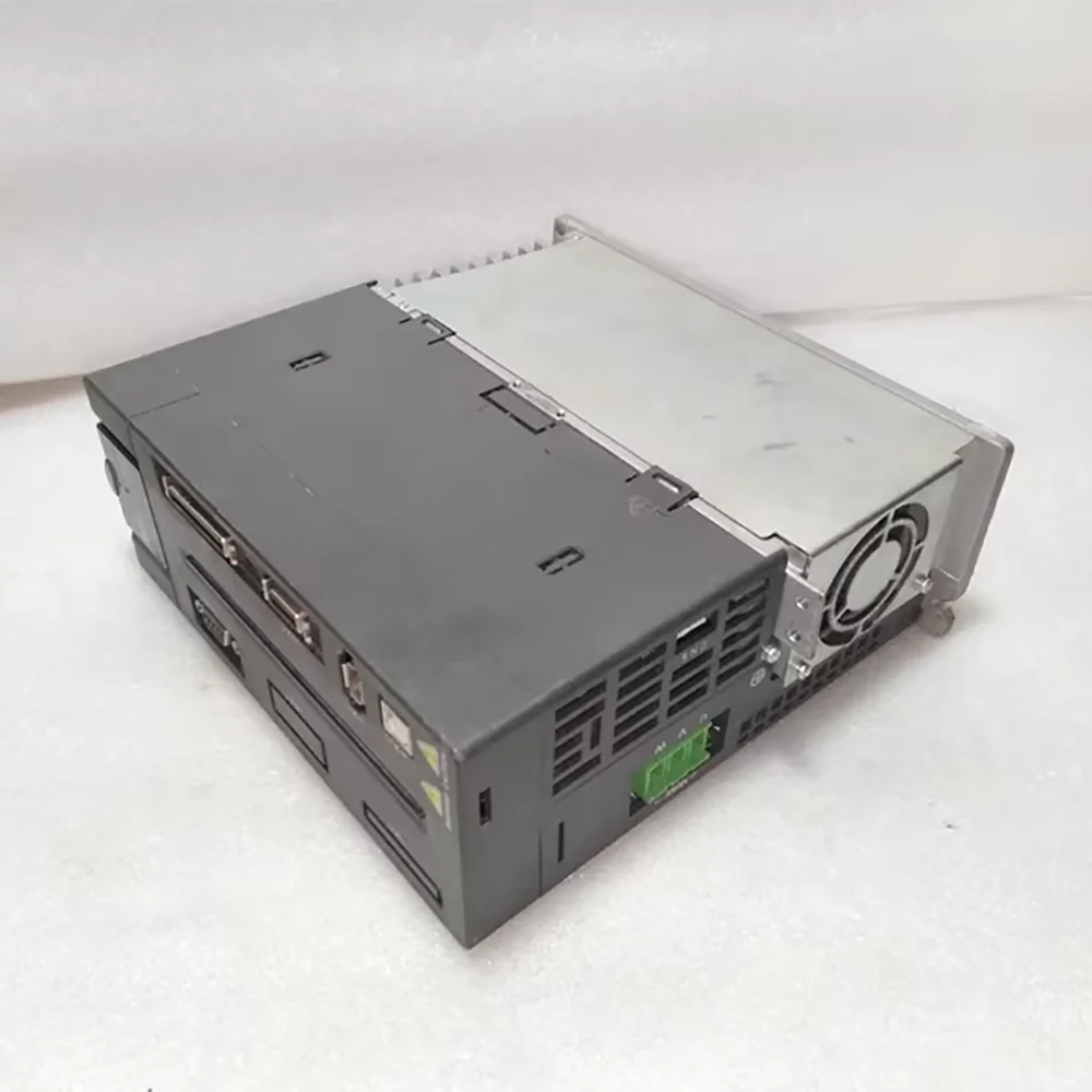 Servoaccionamiento ASD-A2-2023-L 2KW - imagen 3