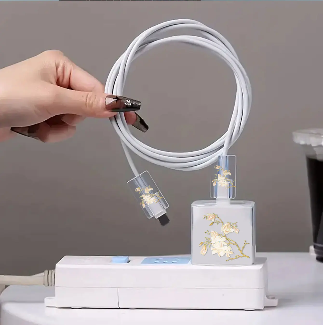 Funda protectora de flores amarillas para IPhone 16 15 14 Pro Max 18/20W cargador y Protector de carga enrollador de cable de datos - imagen 2