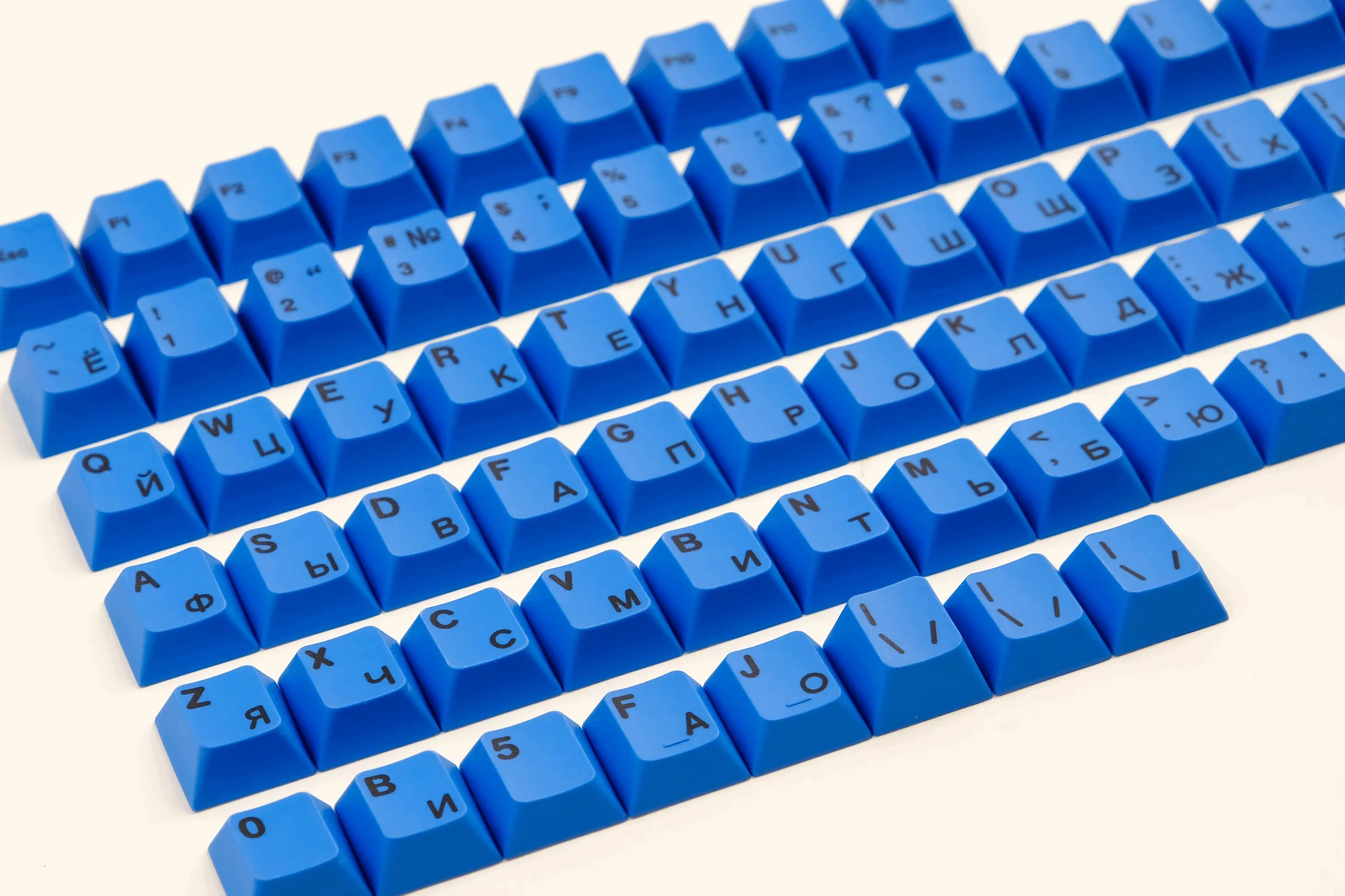 1 Set Tastenkappen für den Buchstabenbereich, Rot, Blau, Grau, russische Mandarinensymbole, Tastenkappen, PBT-Farbstoffsubbed, Kirschprofil, Tastenkappen-Ergänzungsset - imagen 2