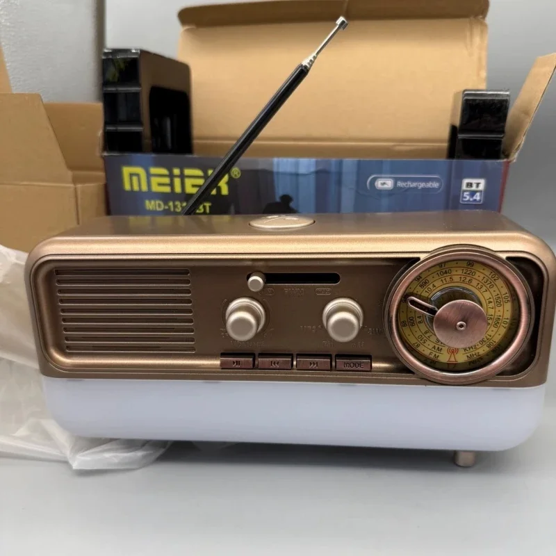 Altavoces Bluetooth portátiles inalámbricos, Mini caja de sonido clásica, Radio multibanda para el hogar con luz LED nocturna, adornos de regalo creativos - imagen 2