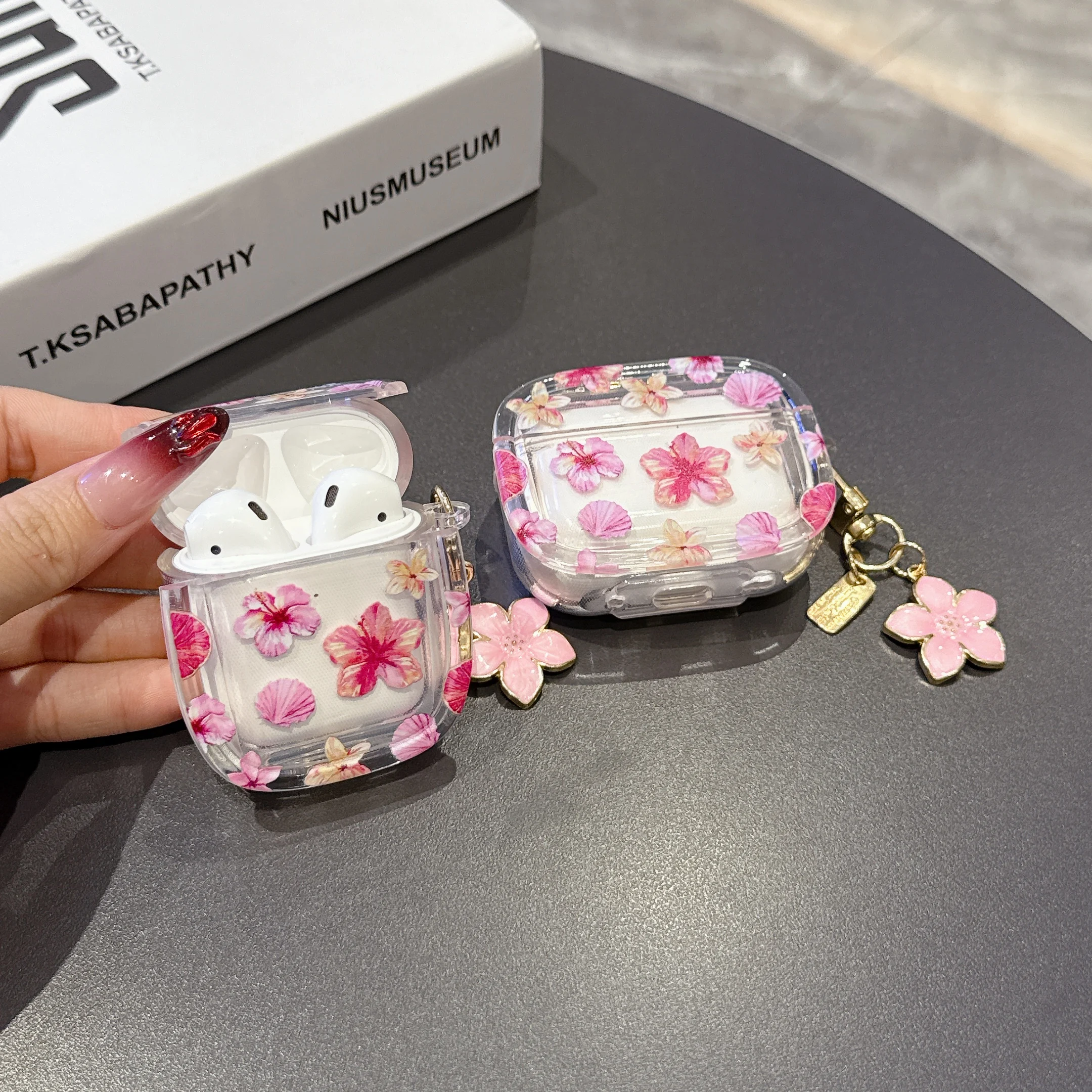 Funda Bluetooth inalámbrica con patrón Floral glamuroso para AirPods1/2, AirPods 3/4 pro y pro2, fundas para auriculares de TPU con llavero - imagen 2
