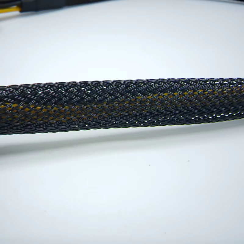 Cable 12VHPWR ATX 3.0 12+4 a 8 pines PCIe para GPU - imagen 5