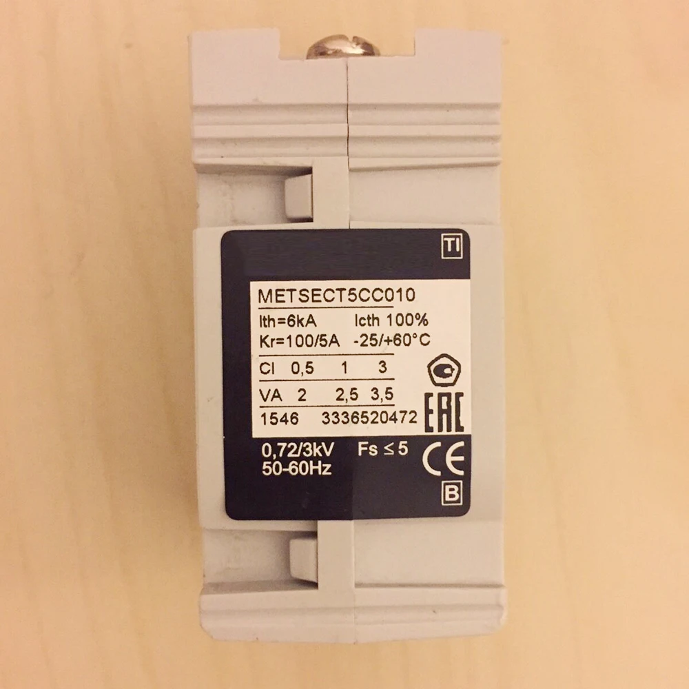 METSECT5CC010 Transformador de corriente 100/5A Ambiente caliente y húmedo - imagen 5