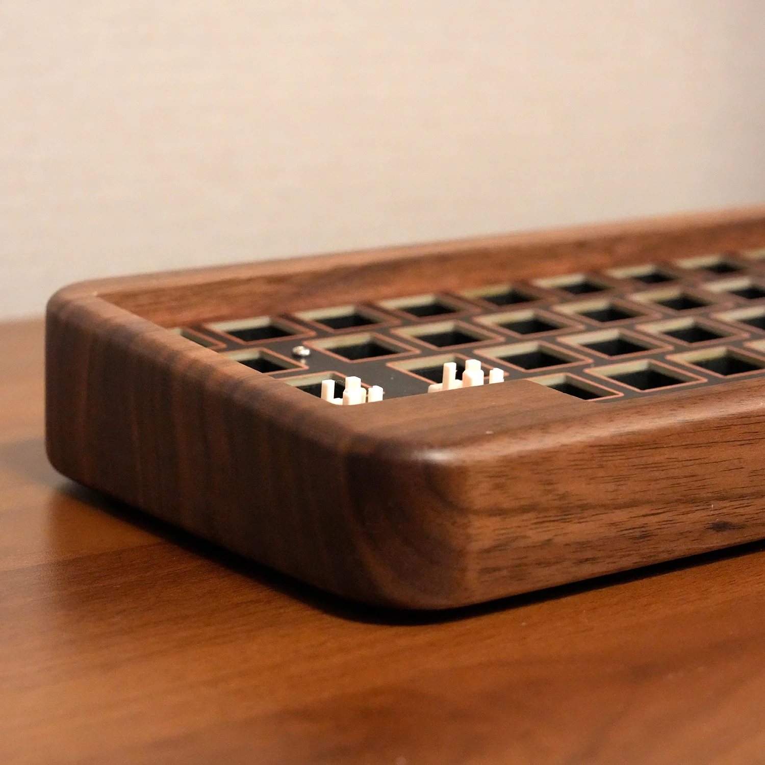 HHKB-Kit de teclado mecánico de madera de nogal, teclado de madera RGB enchufable en caliente, modo Tri, 60% RGB, Bluetooth, inalámbrico/con cable - imagen 5