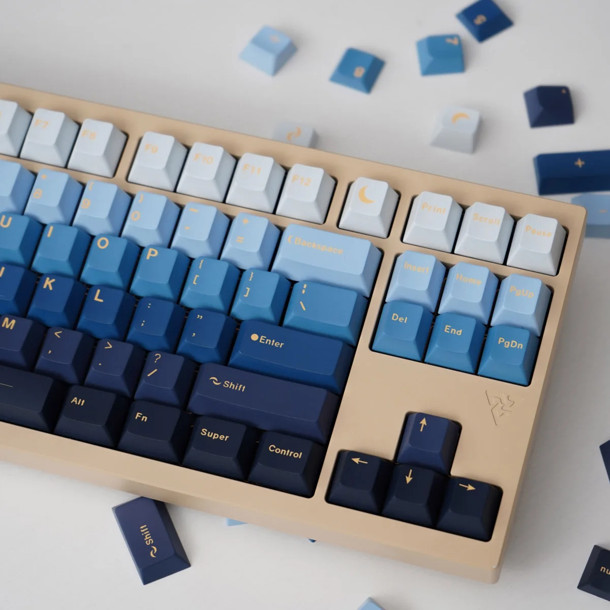 GMK Keycaps PBT Cherry Profile Dye Sub Gradient Blue Keyboard Keycap For MX Switch Gamer Keyboard ISO Layout 87 97 104 - imagen 5