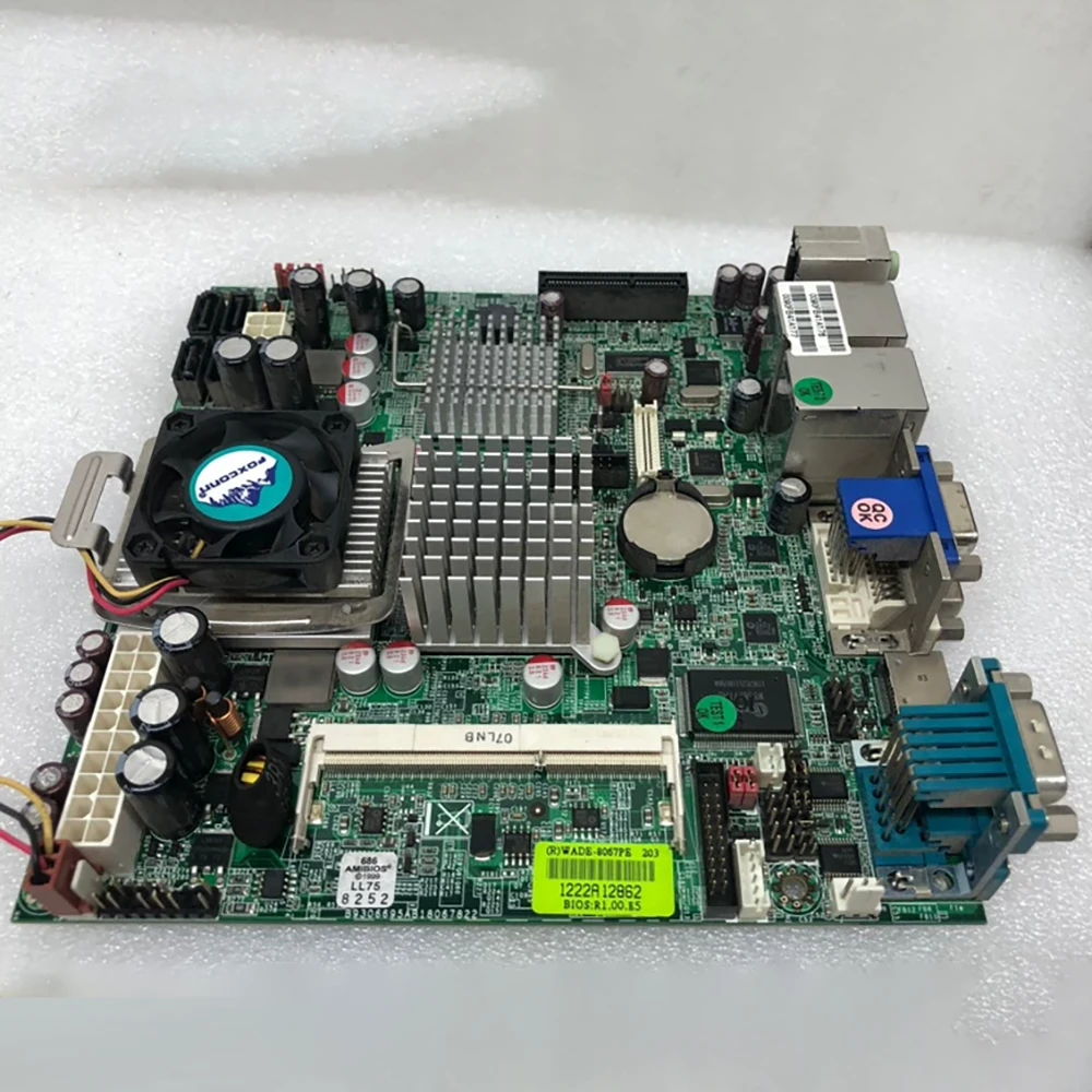 Placa base de control industrial con puertos Gigabit Ethernet duales WADE-8067PE - imagen 3