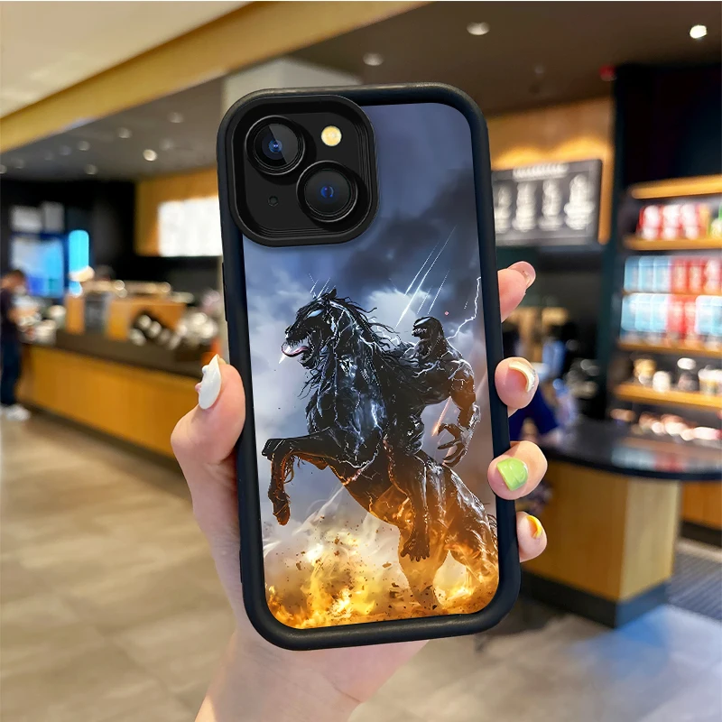 Nueva funda suave Popular para teléfono Marvel Venom para iPhone 16 Pro Max 15 14 13 12 11 Pro XR X XS Max 8 7 cubierta protectora antideslizante - imagen 4