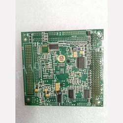 Placa base industrial PC/104 con salida VGA – Interfaz compacta