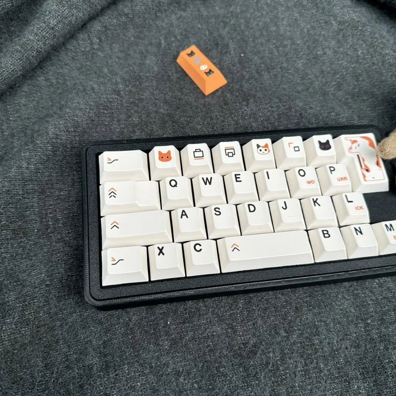 Teclado mecánico RS30 30% teclado mecánico personalizado con cable TYPE-C RGB eje blanco intercambiable en caliente QMK/VIAL DIY Gamers teclado portátil - imagen 4