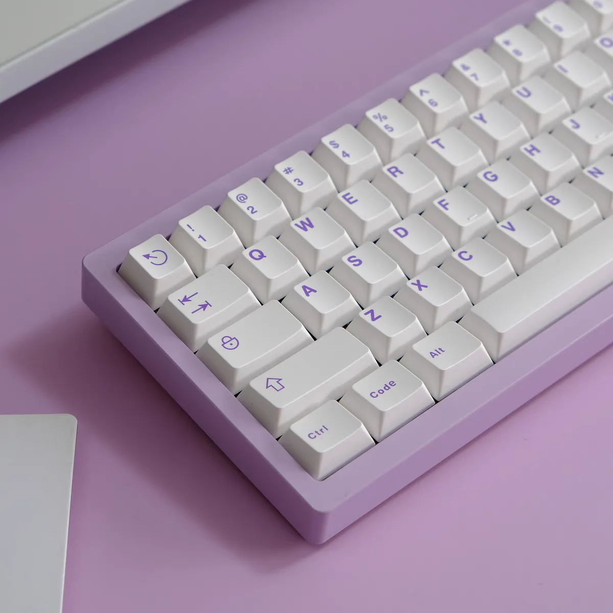 ARSSN dos colores 121 teclas Blanco liso serie blanco púrpura Keycap Cherry perfil ABS para juegos Teclado mecánico Keycaps GMK67