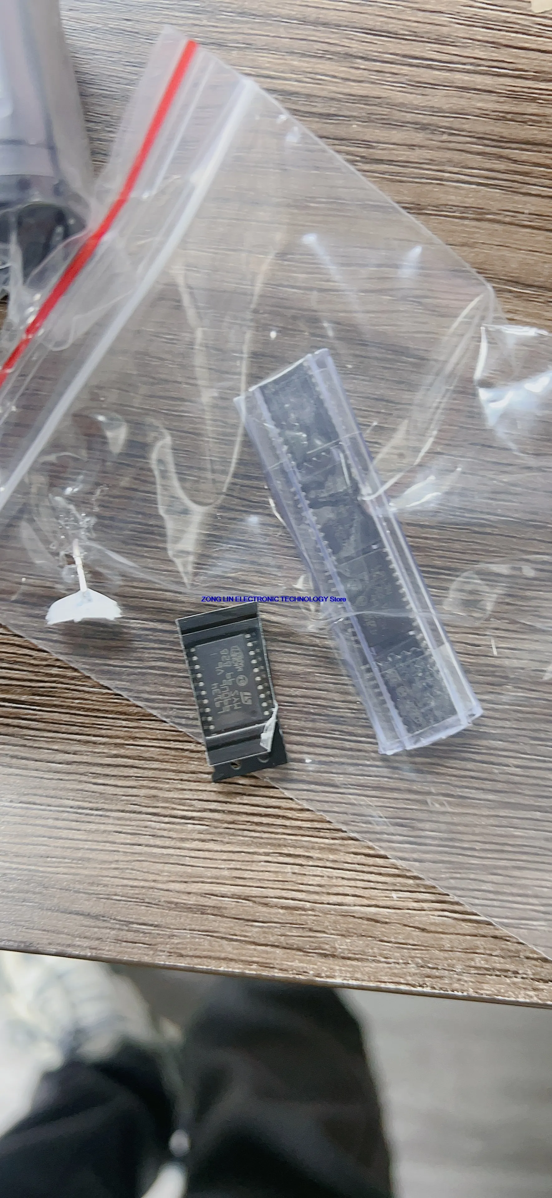 L9134 9134 SOP-20 SSOP-20 2 nuevo embalaje para un chip de arranque de coche 1 Uds-1 lote