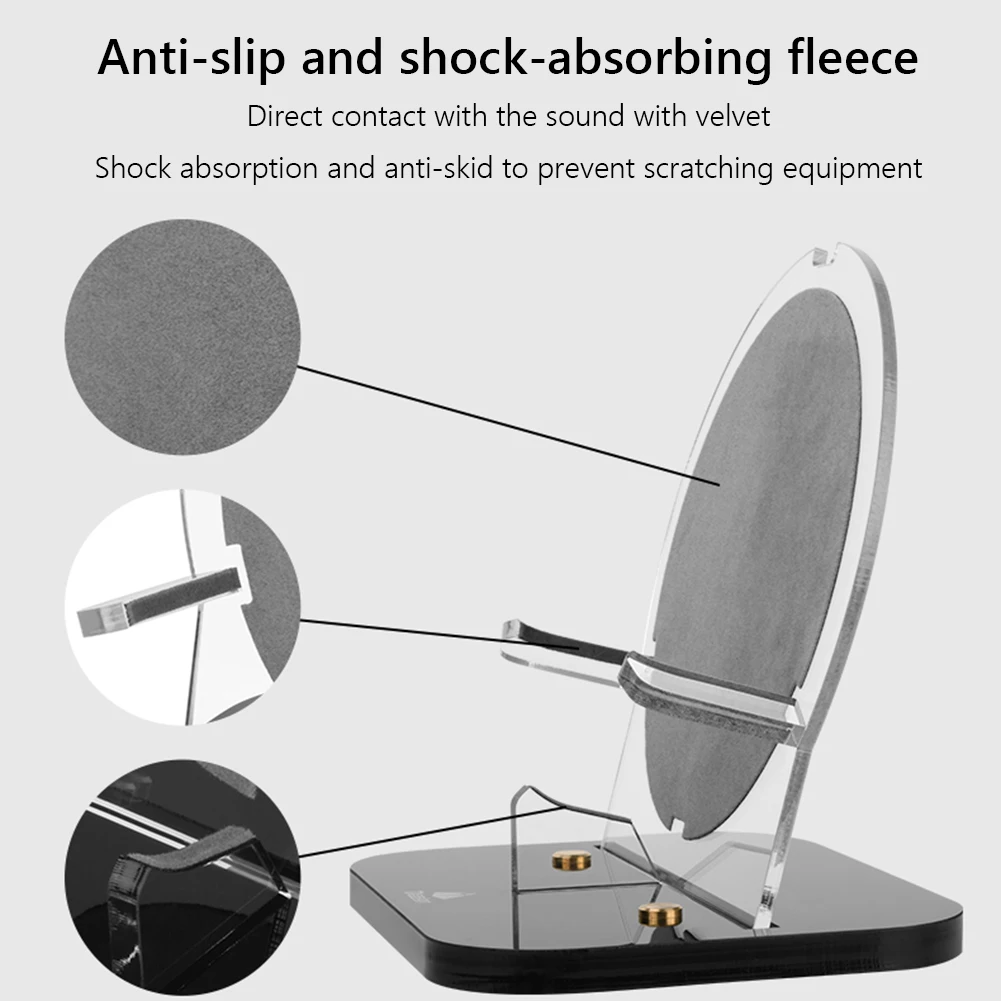 Un espejo con un marco negro y un mango