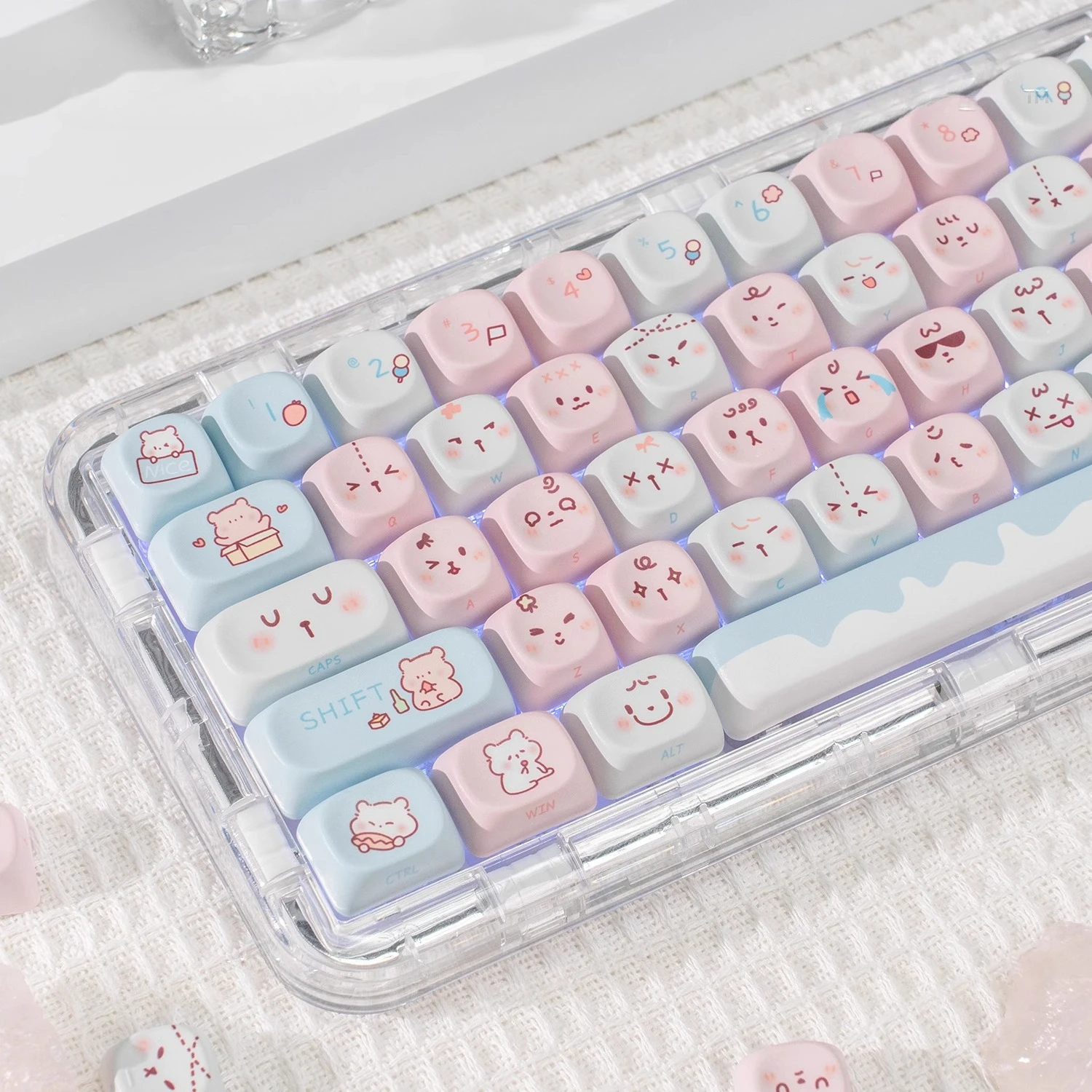 Blue Pink Bear Cute Keycap MOA Profile PBT Five-Sided Sublimation Side Engraved Emoji Keycaps for Mechanical Keyboard Girl Gift - imagen 2