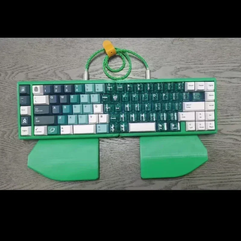 Scorpio-Teclado mecánico dividido de 68 teclas, ergonómico, retroiluminado RGB, intercambiable en caliente, Vial personalizado, Kit de teclado dividido monomodo con cable - imagen 3