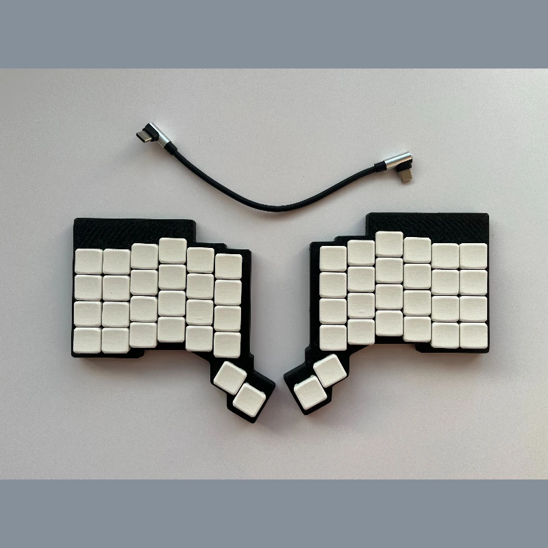 Teclado dividido de perfil bajo RGB inspirado en Voyager para interruptor CHOC V1 y V2 Compatible con MagSafe funda FDM intercambiable en caliente con cable QMK - imagen 2