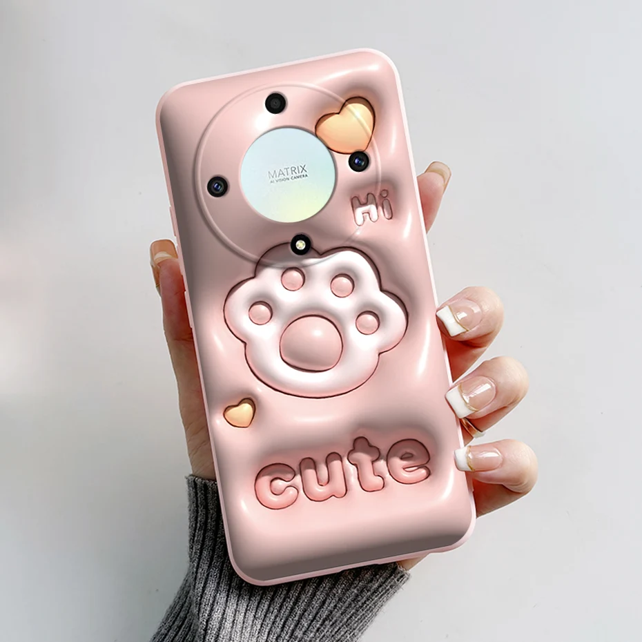 Un teléfono celular rosa con un lindo diseño