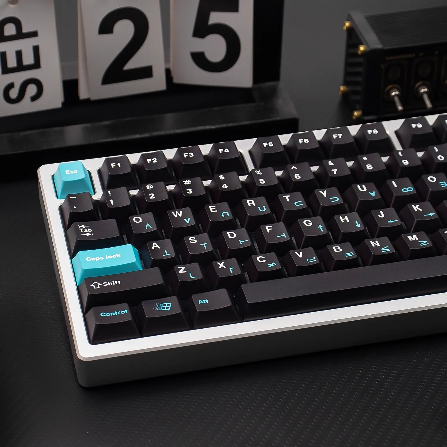 Teclas negras GMK de perfil de cereza de 129 teclas para teclado mecánico de moda, interruptores MX, tapa de tecla PBT Retro personalizada ISO - imagen 5