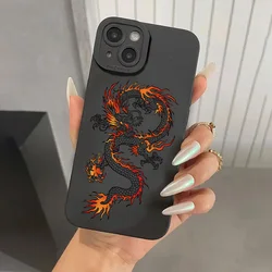 Funda Silicona Mate iPhone 15 Pro Max – Dragón Negro Antigolpes