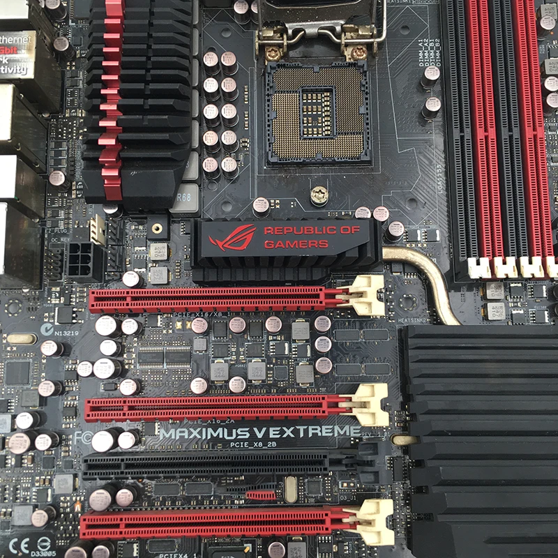 Placa base de estación de trabajo MAXIMUS V EXTREME M5E para ASUS para 4 * DDR3 Z77 antes del envío prueba perfecta - imagen 3