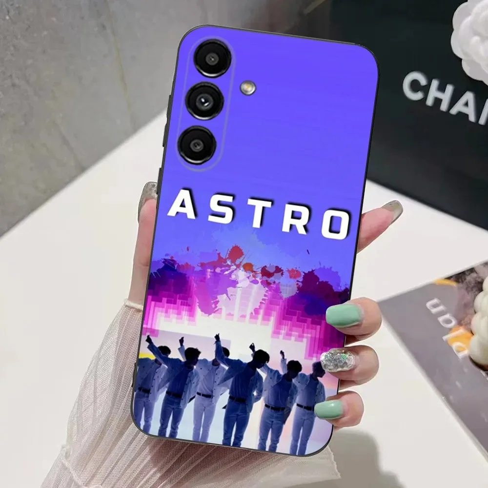 Funda de teléfono con música A-Astro Kpop para Samsung S24,S21,S22,S23,S30,Ultra,S20,Plus,Fe,Lite,Note,10,9,5G, funda suave negra - imagen 5