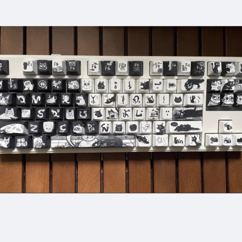 Juego de teclas con tema bonito de gato Tai Chi, color blanco y negro, perfil PBT Cherry MOA, teclas originales personalizadas hechas a mano para teclado mecánico