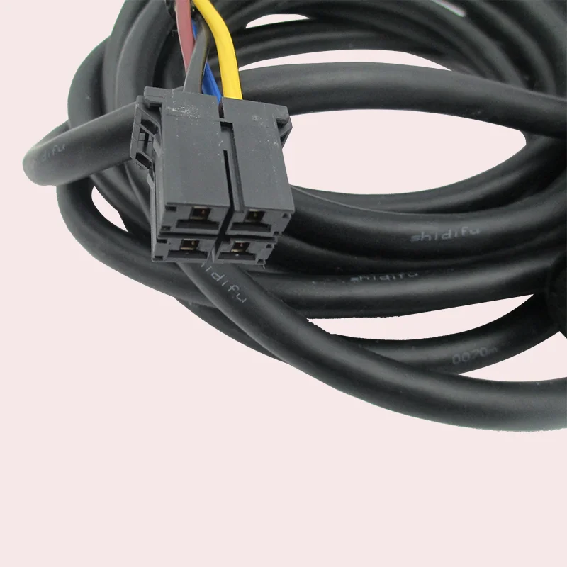 F06B-0001-K016 F06B-0001-K022 Servomotor Cable de línea de alimentación resistente al aceite y a la flexión MD204 MD204-5M - imagen 3