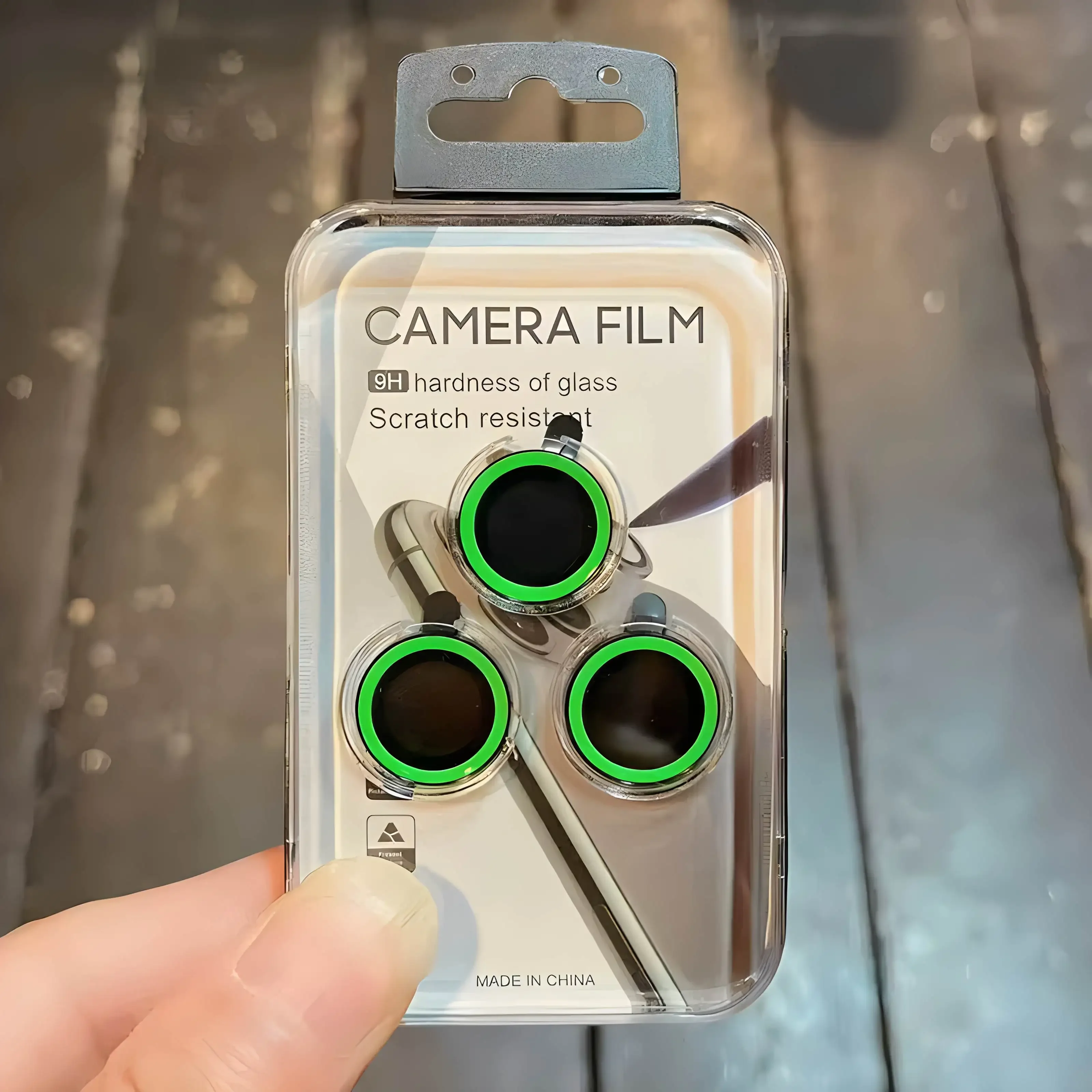 Lente protectora de cámara noctilucente para IPhone 15 16 Pro Max Protector de pantalla de lente de vidrio templado colorido para 16 15pro