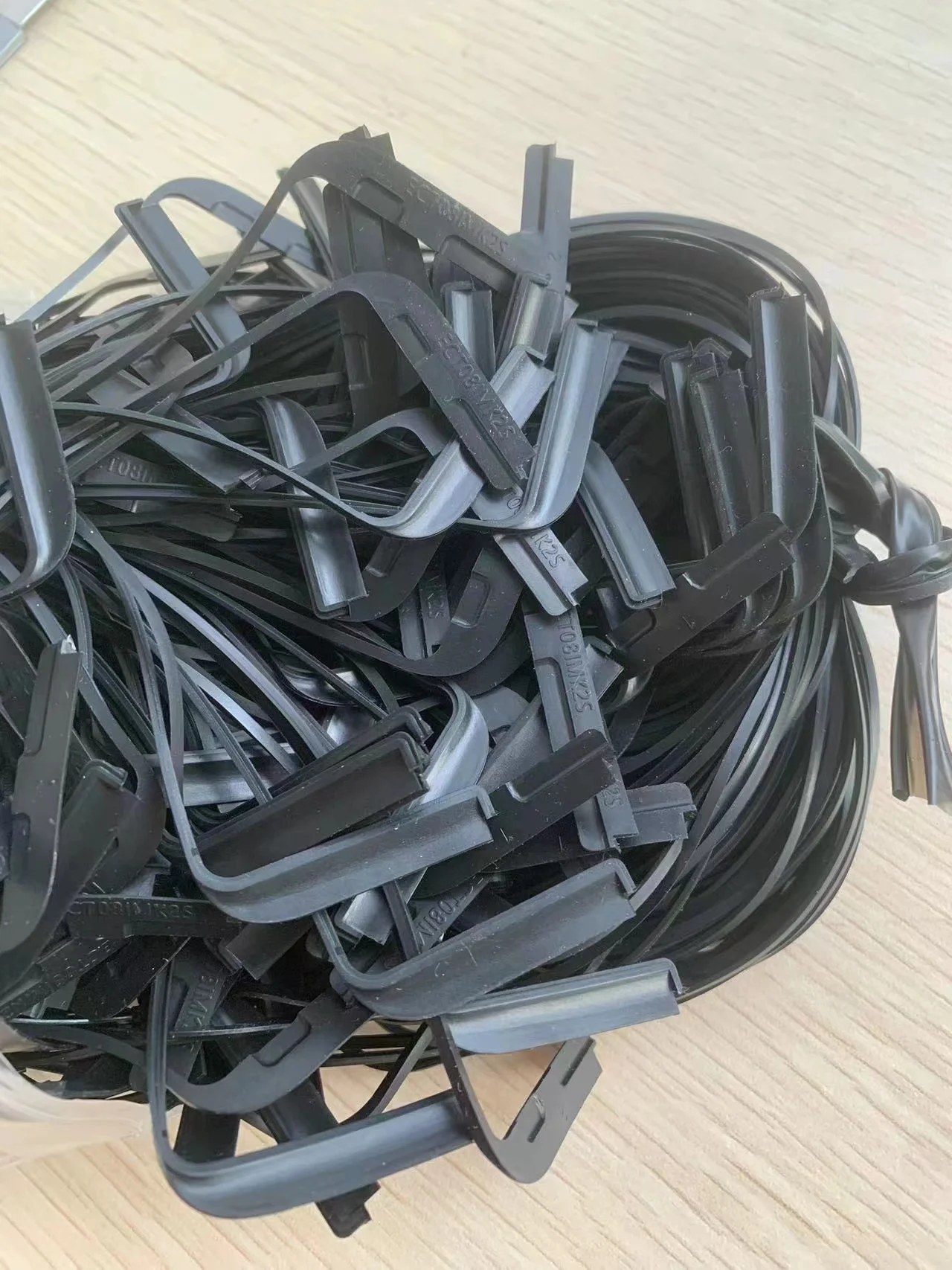 Anillo de goma para MacBook Pro A1706, A1708, A1932, A2159, A2337, A2338, Marco medio de pantalla LCD, bisel de goma, nuevo, 100 unidades - imagen 3