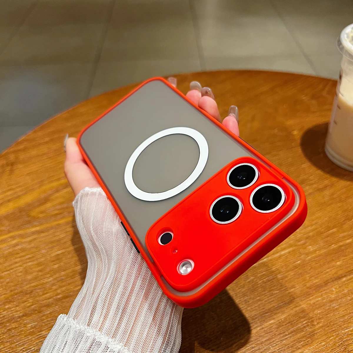 Funda magnética para iPhone 17 Pro Max 17 Air 17Pro, carcasa transparente mate de TPU para cámara completa Mag-safe, Fundas protectoras a prueba de golpes - imagen 2