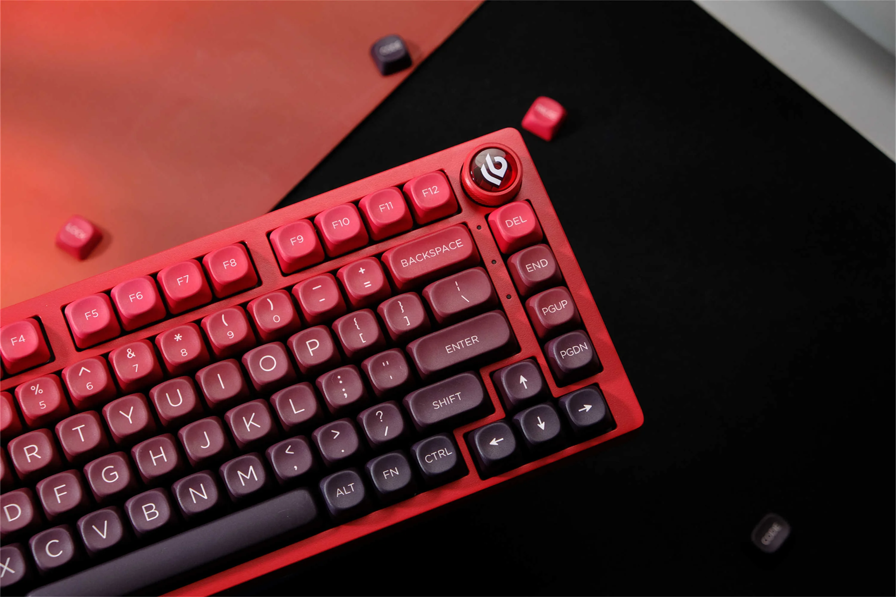 Teclas con gradiente rojo, 126 teclas, teclas PBT, perfil MOA XOA, DYE-SUB para interruptor MX, teclado mecánico, diseño ISO ANSI - imagen 5